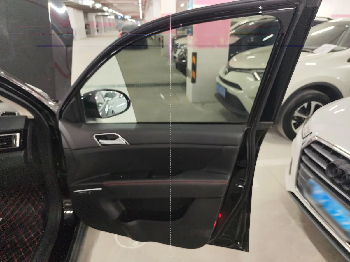 2019 Dorcen G60 1.6L 116HP L4 5MT,autocango,china used car exporter,china ev exporter,chinese used car exporter,chinese used ev exporter