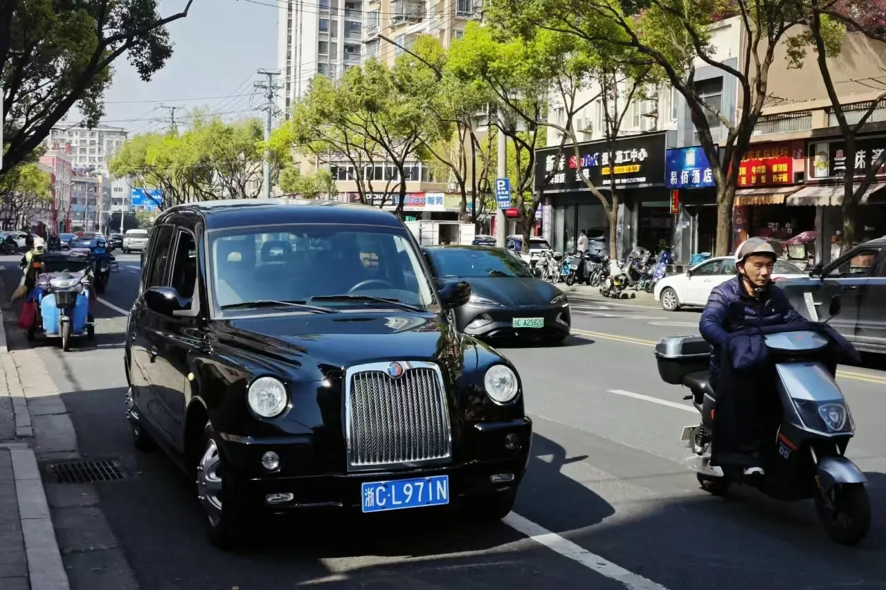 2009 Geely Englon TX4 2.5T 102HP L4 5AT,autocango,china used car exporter,china ev exporter,chinese used car exporter,chinese used ev exporter