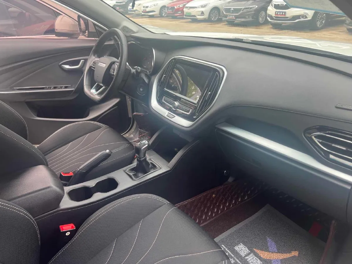 2020 Jetour X70M 1.5T 156HP L4 6MT,autocango,china used car exporter,china ev exporter,chinese used car exporter,chinese used ev exporter