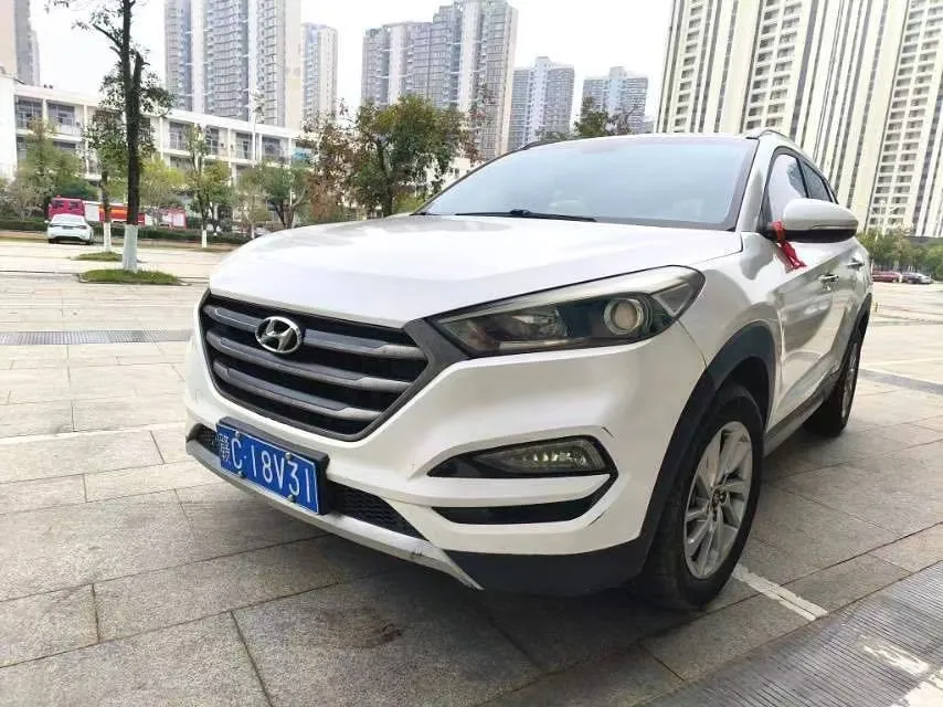 2015 Hyundai Tucson 1.6T 177HP L4 7DCT,autocango,china used car exporter,china ev exporter,chinese used car exporter,chinese used ev exporter