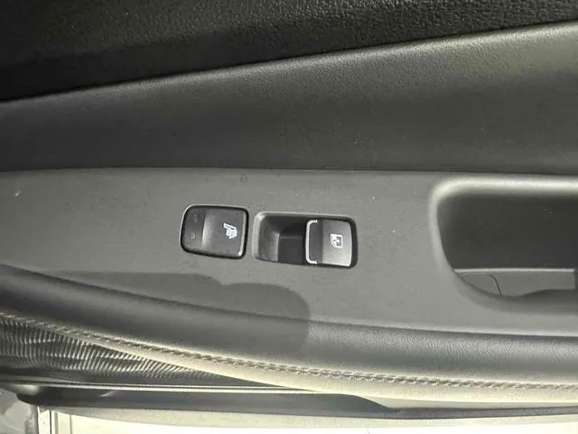 2023 Hyundai Santafe 2.0T 230HP L4 8AT,autocango,china used car exporter,china ev exporter,chinese used car exporter,chinese used ev exporter