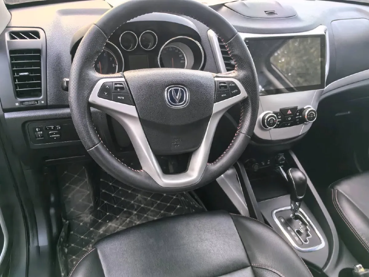 2015 ChangAn CS35 1.6L 125HP L4 4AT,autocango,china used car exporter,china ev exporter,chinese used car exporter,chinese used ev exporter