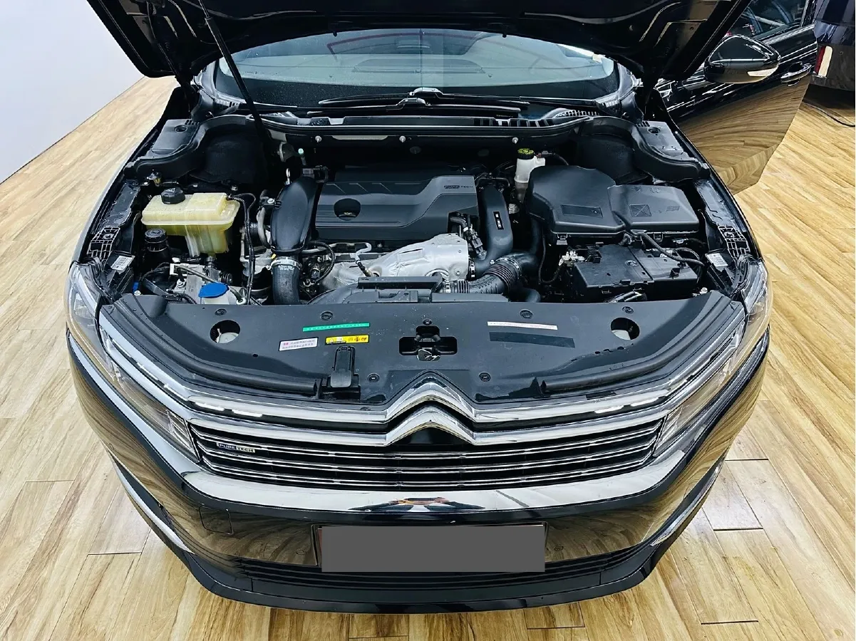 2022 Citroen C6 1.8T 211HP L4 8AT,autocango,china used car exporter,china ev exporter,chinese used car exporter,chinese used ev exporter