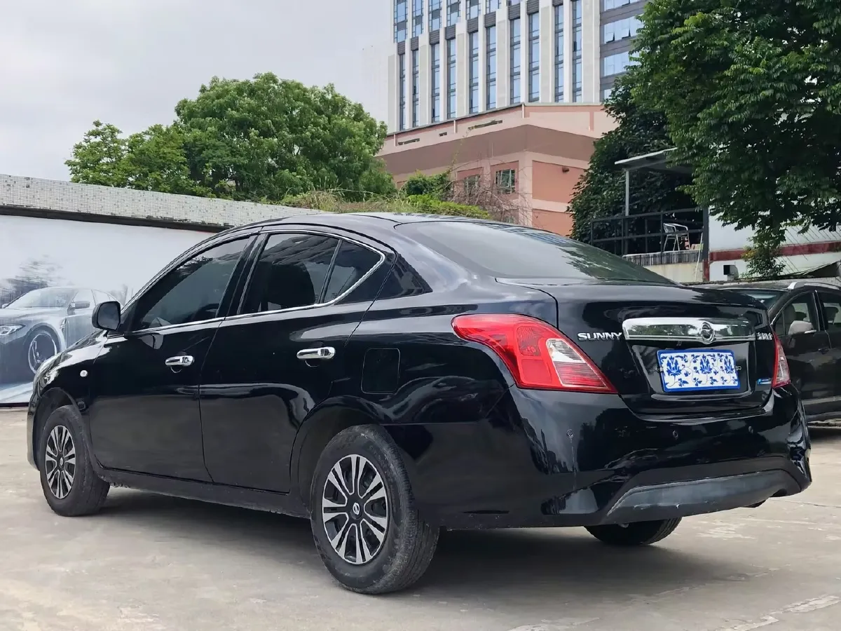 2015 Nissan Sunny 1.5L 112HP L4 5MT,autocango,china used car exporter,china ev exporter,chinese used car exporter,chinese used ev exporter