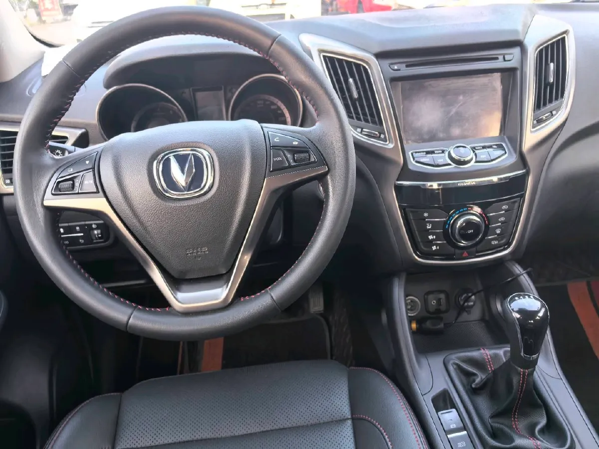 2014 ChangAn CS75 2.0L 158HP L4 6MT,autocango,china used car exporter,china ev exporter,chinese used car exporter,chinese used ev exporter