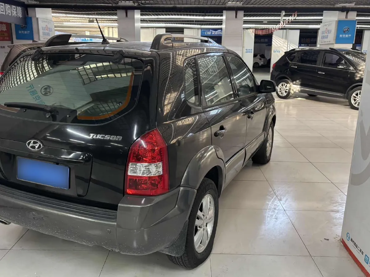 2009 Hyundai Tucson 2.0L 142HP L4 4AT,autocango,china used car exporter,china ev exporter,chinese used car exporter,chinese used ev exporter