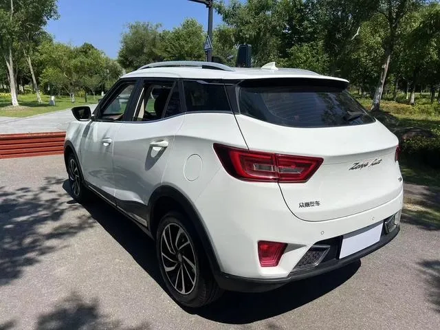 2017 Zotye T300 1.5L 112HP L4 5MT,autocango,china used car exporter,china ev exporter,chinese used car exporter,chinese used ev exporter