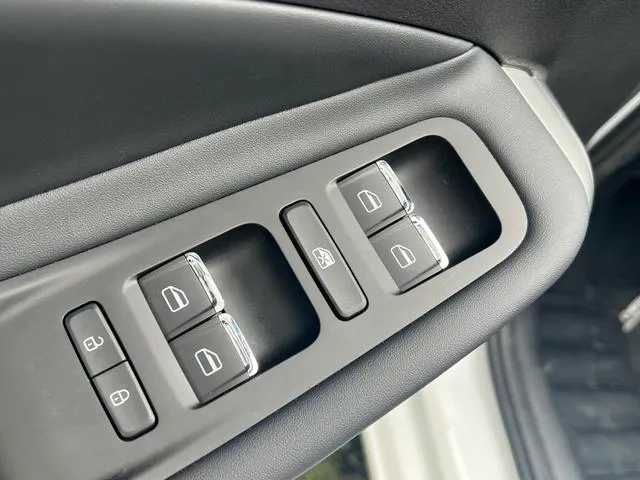 2024 Chery Arrizo 5 1.5L 120HP L4 CVT,autocango,china used car exporter,china ev exporter,chinese used car exporter,chinese used ev exporter