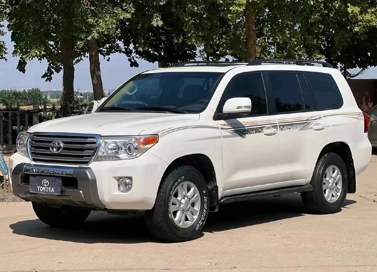 2012 Toyota Land Cruiser 4.0L 275HP V6 5AT,autocango,china used car exporter,china ev exporter,chinese used car exporter,chinese used ev exporter
