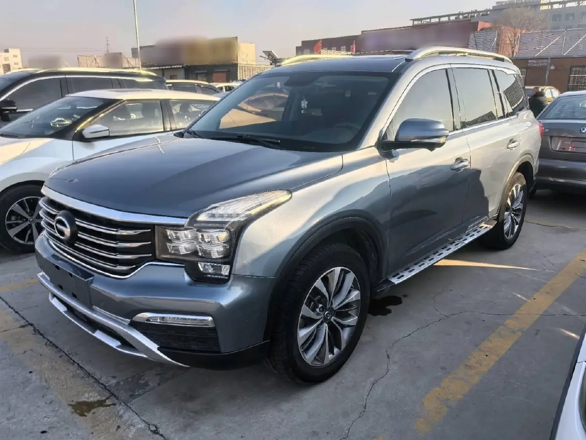 2017 GAC Trumpchi GS8 2.0T 201HP L4 6AT