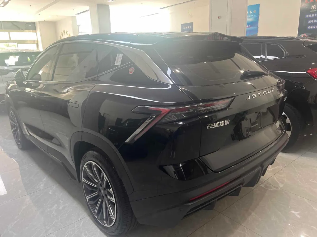 2022 Jetour DASHING 1.6T 197HP L4 7DCT,autocango,china used car exporter,china ev exporter,chinese used car exporter,chinese used ev exporter