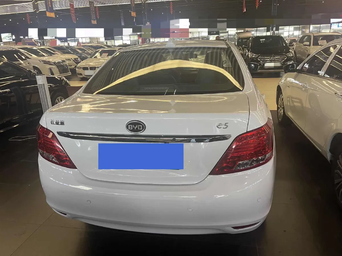 2018 BYD e5 BEV 60.48KWH,autocango,china used car exporter,china ev exporter,chinese used car exporter,chinese used ev exporter