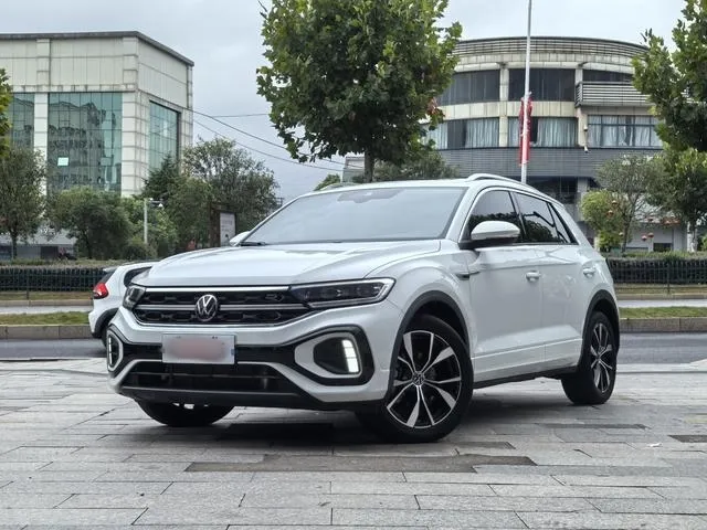 2023 Volkswagen T-Roc 1.5T 160HP L4 7DCT,autocango,china used car exporter,china ev exporter,chinese used car exporter,chinese used ev exporter