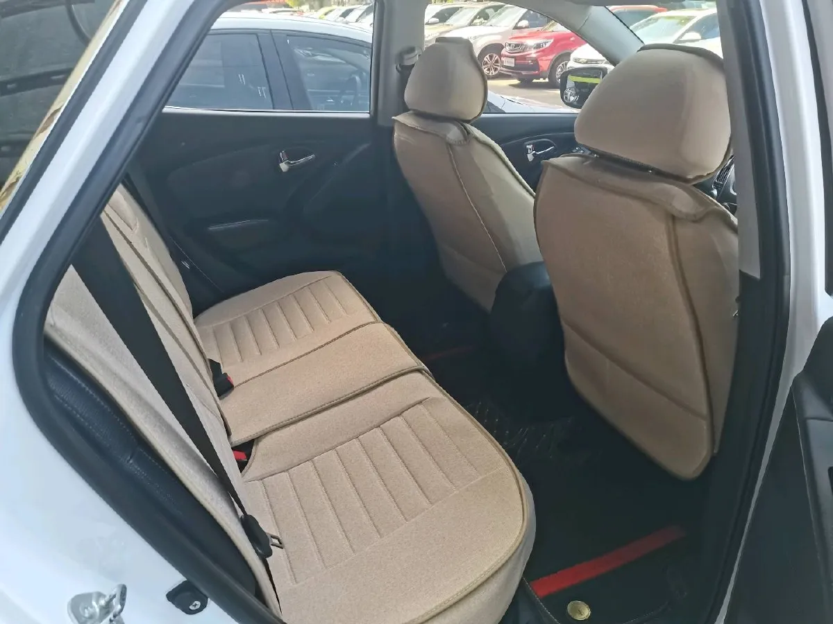 2015 Hyundai ix35 2.0L 160HP L4 6AT,autocango,china used car exporter,china ev exporter,chinese used car exporter,chinese used ev exporter