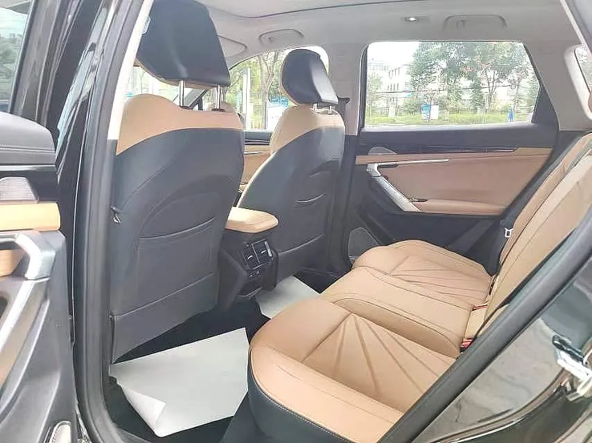 2023 Geely StarRay 1.5T 181HP L4 7DCT,autocango,china used car exporter,china ev exporter,chinese used car exporter,chinese used ev exporter