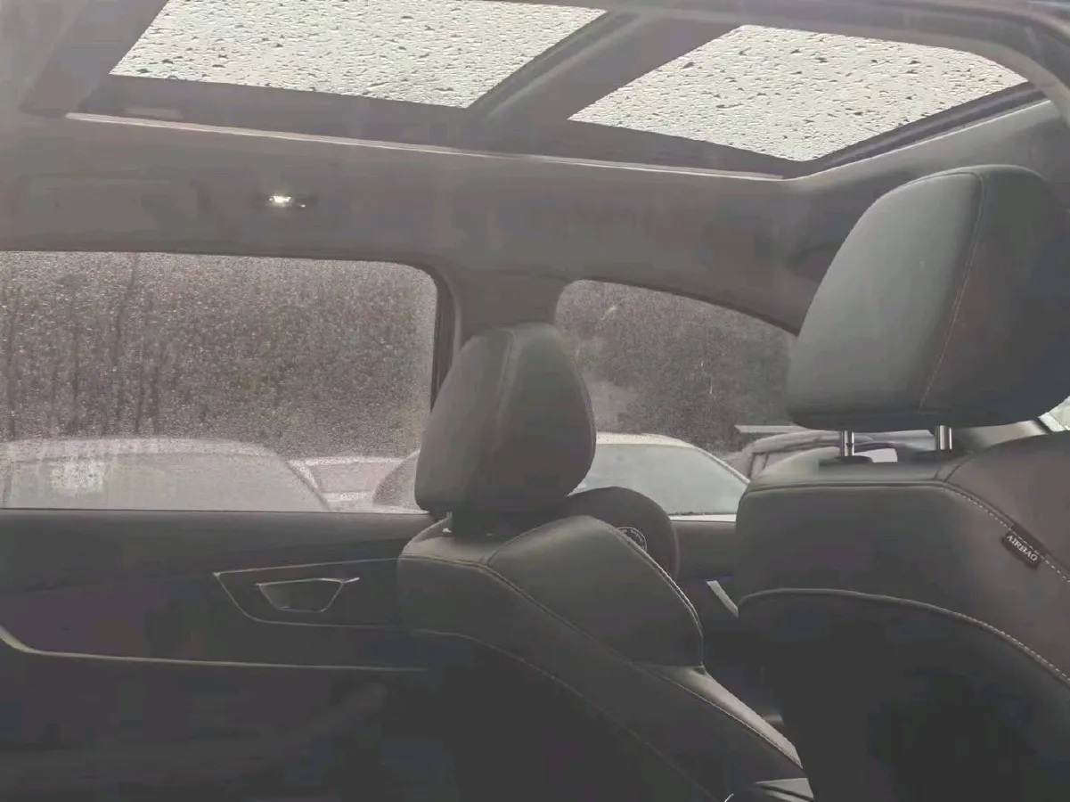 2021 Chery Tiggo 8 1.5T 156HP L4 6DCT,autocango,china used car exporter,china ev exporter,chinese used car exporter,chinese used ev exporter