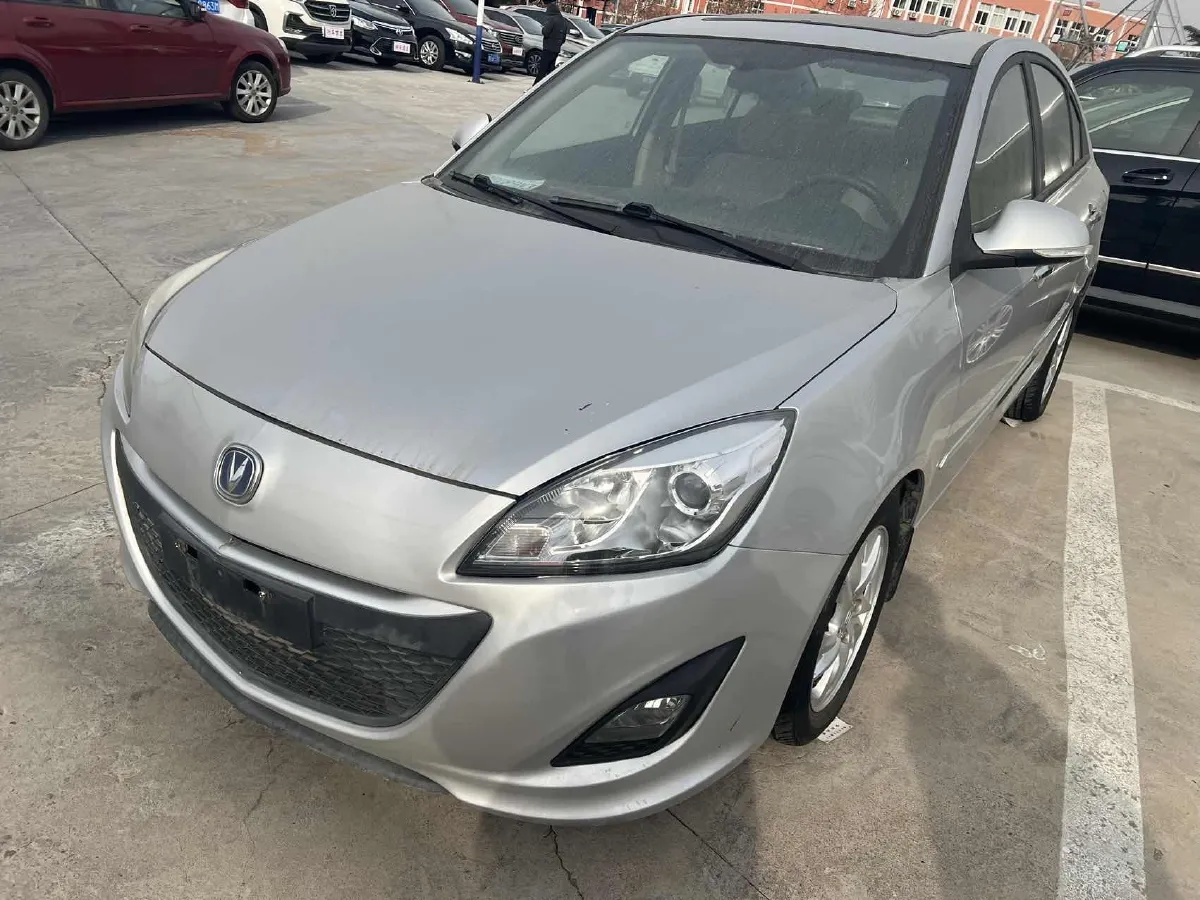 2012 ChangAn Alsvin V5 1.5L 114HP L4 5MT,autocango,china used car exporter,china ev exporter,chinese used car exporter,chinese used ev exporter