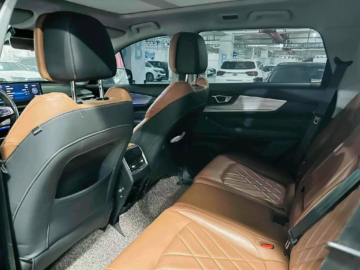 2021 Chery Tiggo 8 2.0T 254HP L4 7DCT,autocango,china used car exporter,china ev exporter,chinese used car exporter,chinese used ev exporter