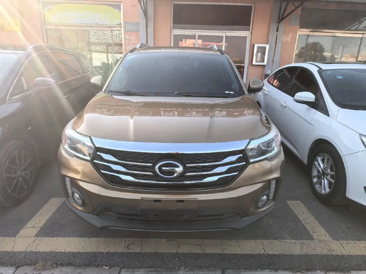 2015 GAC Trumpchi GS4 1.3T 137HP L4 7DCT,autocango,china used car exporter,china ev exporter,chinese used car exporter,chinese used ev exporter