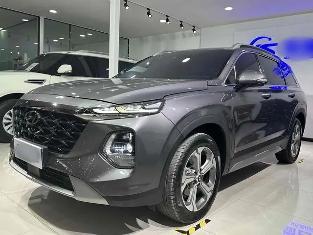 2023 Hyundai Santafe 2.0T 230HP L4 8AT,autocango,china used car exporter,china ev exporter,chinese used car exporter,chinese used ev exporter