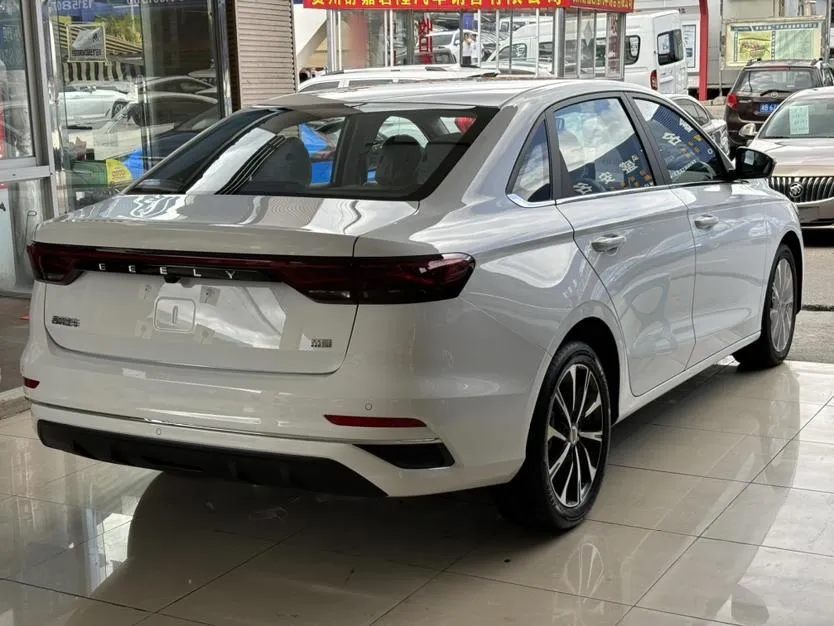 2025 Geely Emgrand 1.5L 127HP L4 CVT,autocango,china used car exporter,china ev exporter,chinese used car exporter,chinese used ev exporter