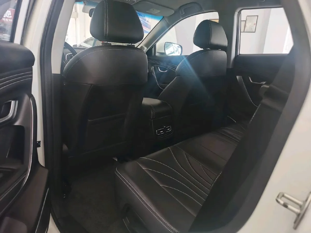 2018 Jetour X70 1.5T 147HP L4 8AT,autocango,china used car exporter,china ev exporter,chinese used car exporter,chinese used ev exporter