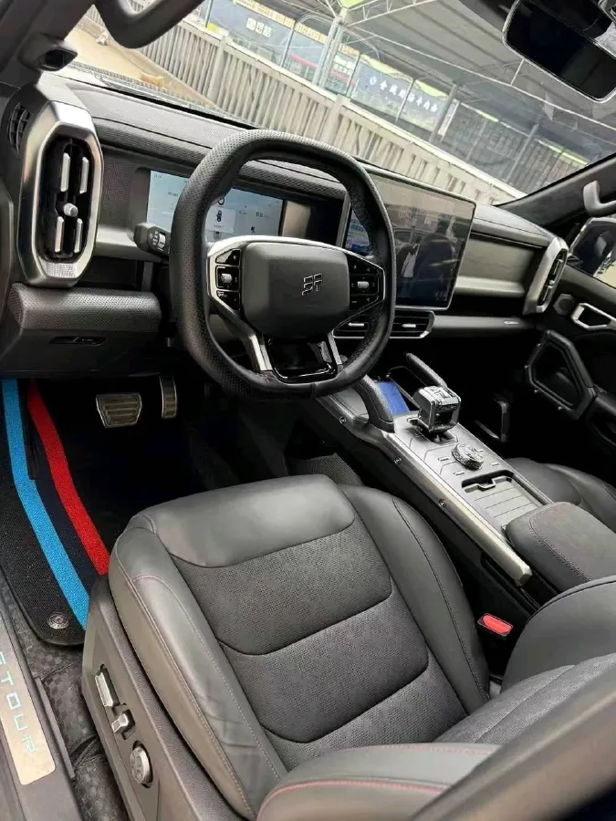 2023 Jetour Traveller 2.0T 254HP L4 8AT,autocango,china used car exporter,china ev exporter,chinese used car exporter,chinese used ev exporter