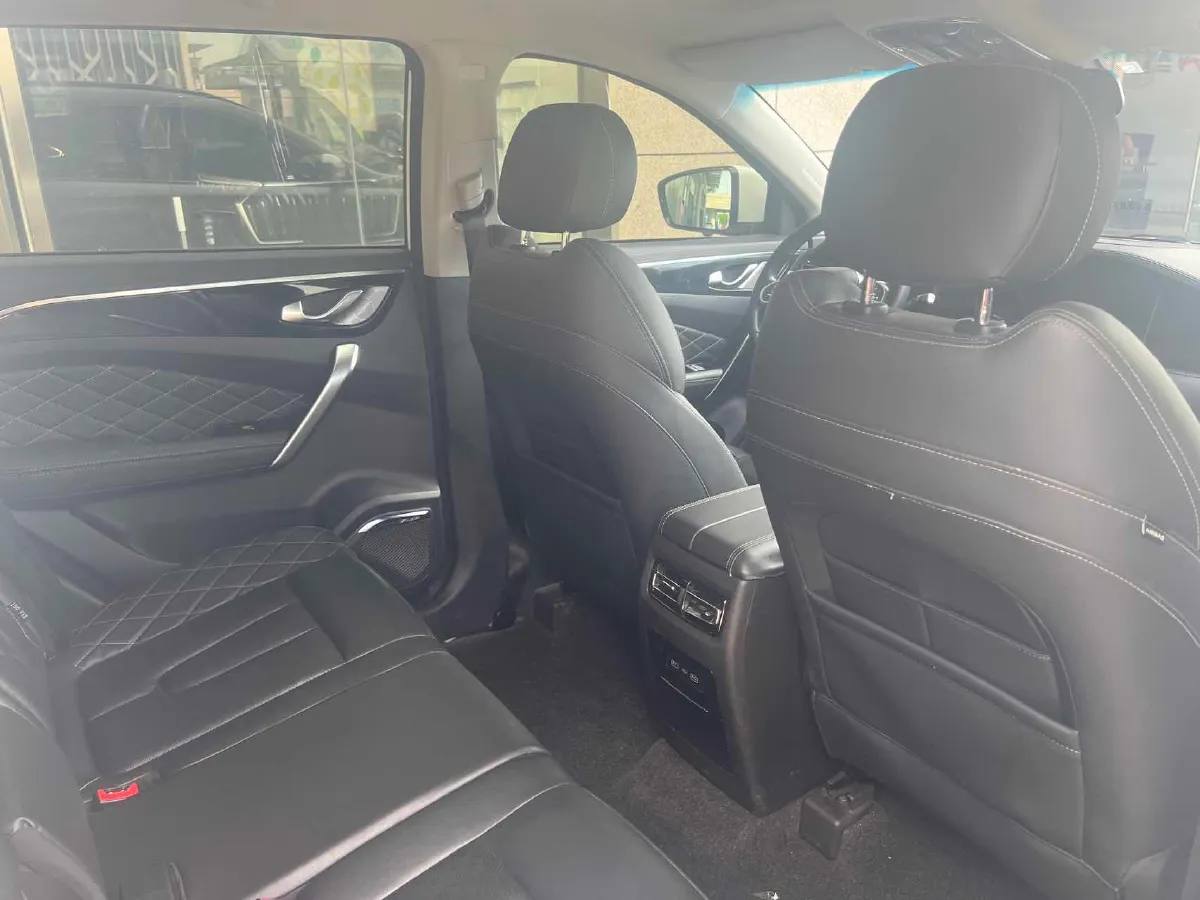 2020 Jetour X95 1.6T 197HP L4 7DCT,autocango,china used car exporter,china ev exporter,chinese used car exporter,chinese used ev exporter