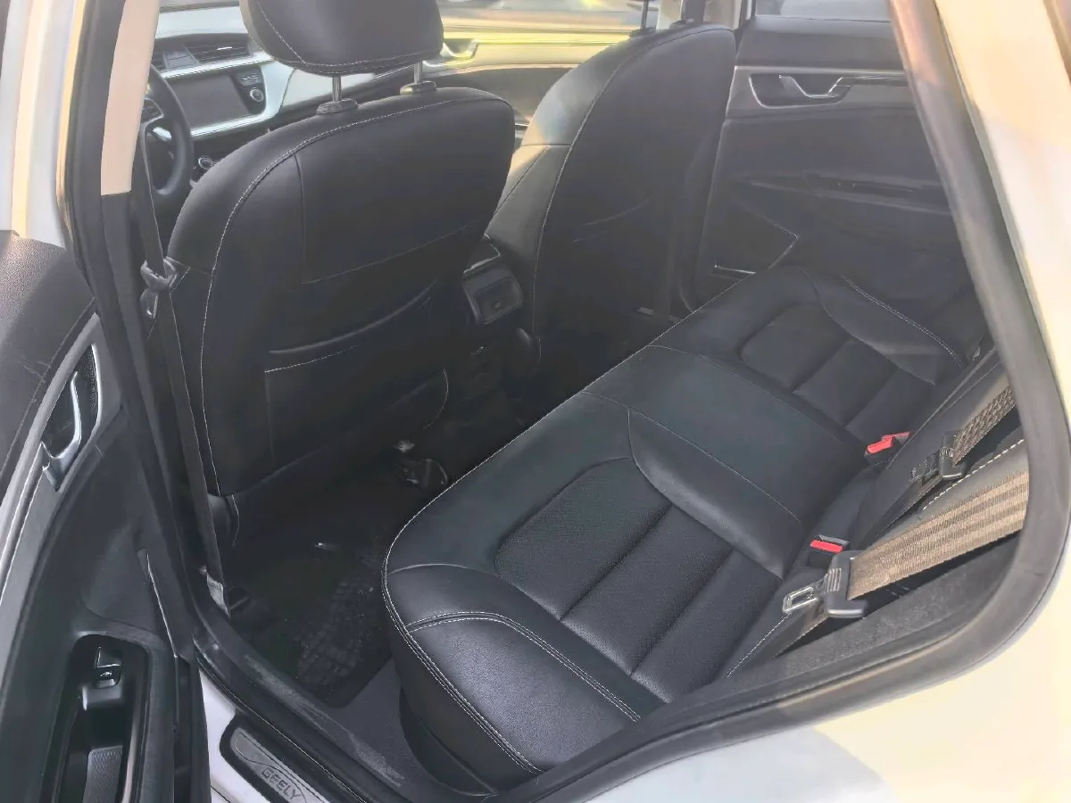 2017 Geely Emgrand GL 1.8L 133HP L4 6MT,autocango,china used car exporter,china ev exporter,chinese used car exporter,chinese used ev exporter