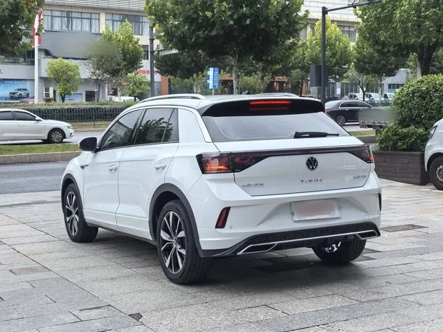 2023 Volkswagen T-Roc 1.5T 160HP L4 7DCT,autocango,china used car exporter,china ev exporter,chinese used car exporter,chinese used ev exporter