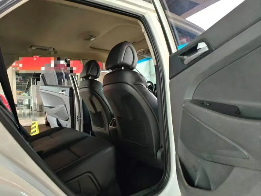 2015 Hyundai Tucson 1.6T 177HP L4 7DCT,autocango,china used car exporter,china ev exporter,chinese used car exporter,chinese used ev exporter