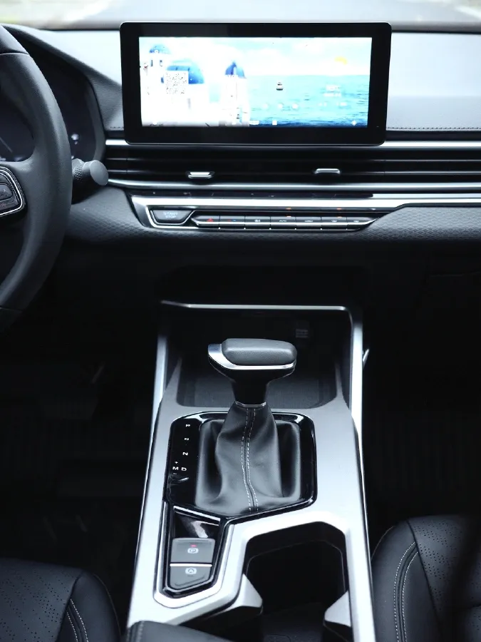 2022 Geely Emgrand 1.5L 114HP L4 CVT,autocango,china used car exporter,china ev exporter,chinese used car exporter,chinese used ev exporter