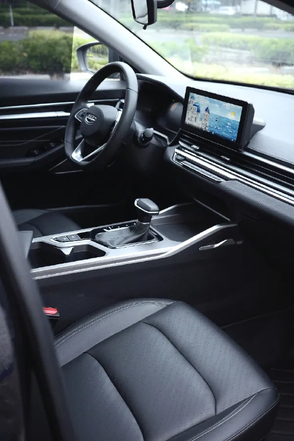 2022 Geely Emgrand 1.5L 114HP L4 CVT,autocango,china used car exporter,china ev exporter,chinese used car exporter,chinese used ev exporter