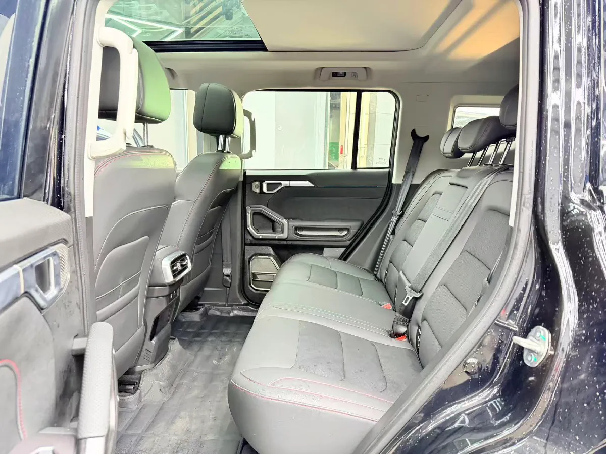 2024 Jetour ShanHai TravellerC-DM 1.5T 156HP L4 3DHT PHEV 43.24KWH,autocango,china used car exporter,china ev exporter,chinese used car exporter,chinese used ev exporter