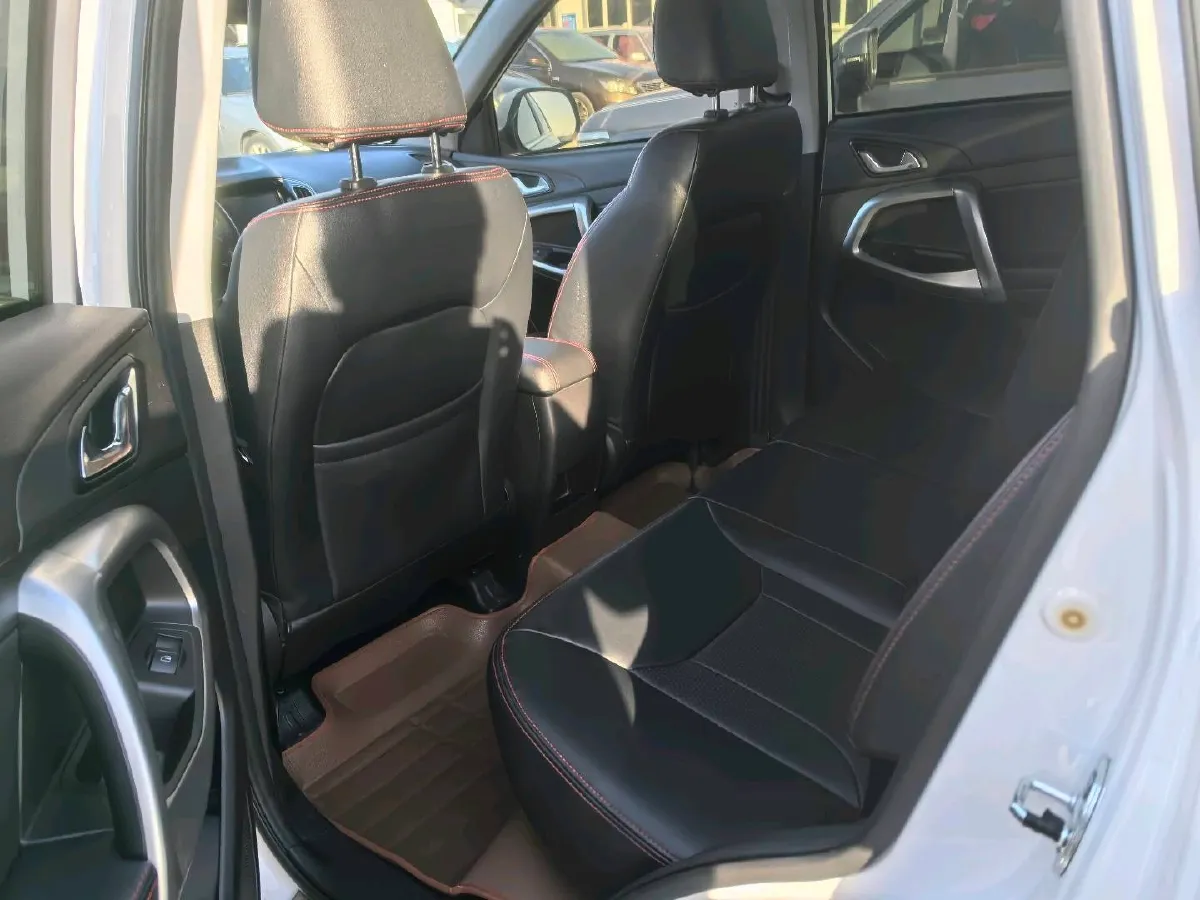 2014 Chery Tiggo 5 2.0L 139HP L4 CVT,autocango,china used car exporter,china ev exporter,chinese used car exporter,chinese used ev exporter