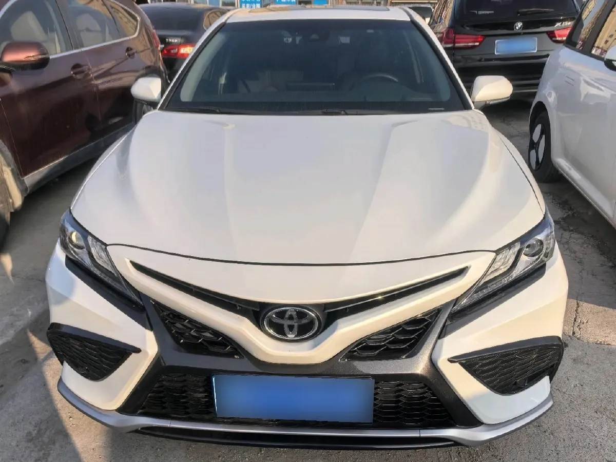 2022 Toyota Camry 2.0L 178HP L4 CVT,autocango,china used car exporter,china ev exporter,chinese used car exporter,chinese used ev exporter