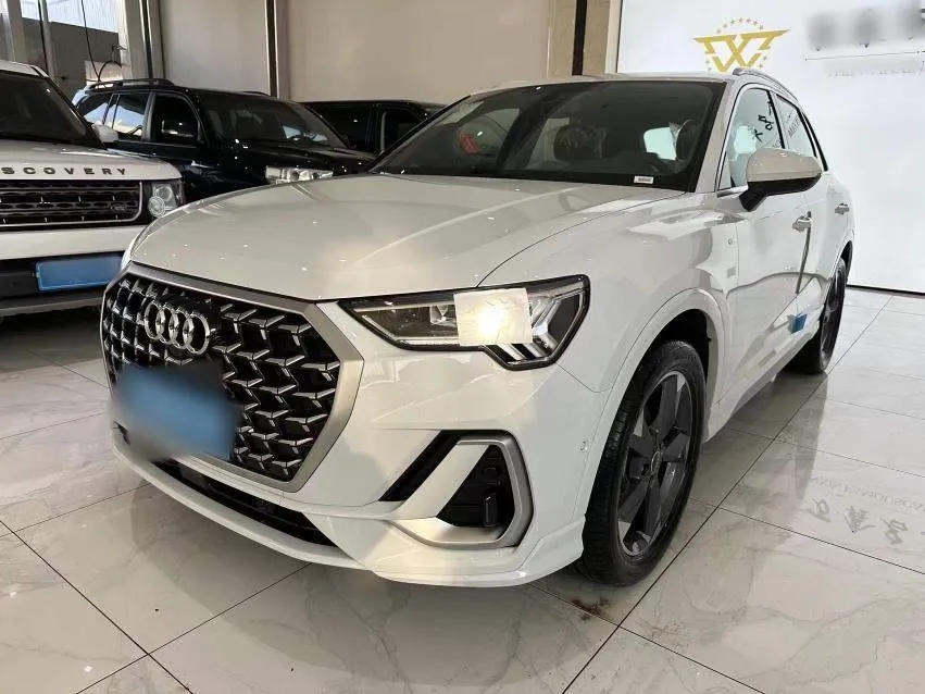 2024 Audi Q3 1.5T 160HP L4 7DCT,autocango,china used car exporter,china ev exporter,chinese used car exporter,chinese used ev exporter