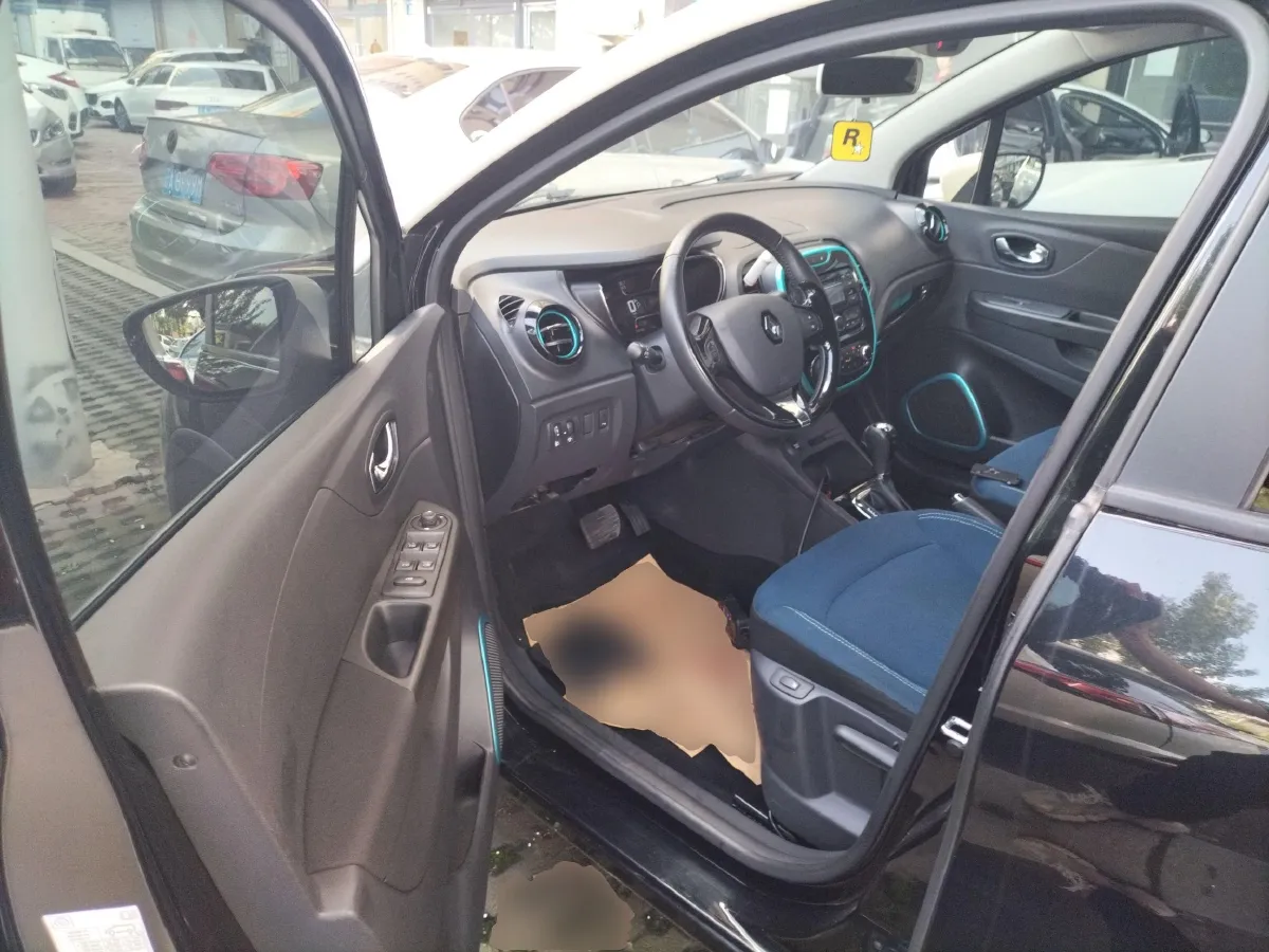 2015 Renault Captur 1.2T 116HP L4 6DCT,autocango,china used car exporter,china ev exporter,chinese used car exporter,chinese used ev exporter