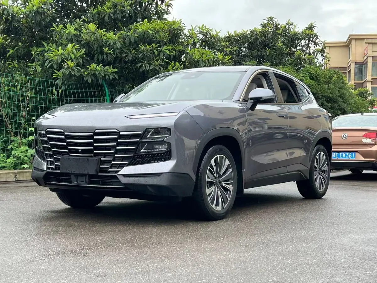 2022 Jetour DASHING 1.6T 197HP L4 7DCT