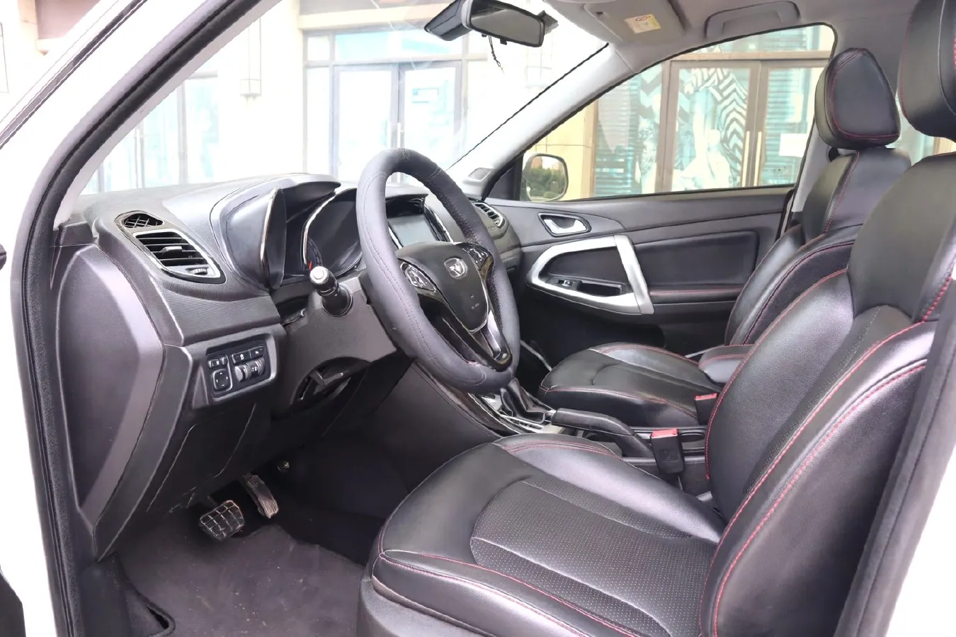 2017 KaiYi X5 1.5T 152HP L4 CVT,autocango,china used car exporter,china ev exporter,chinese used car exporter,chinese used ev exporter