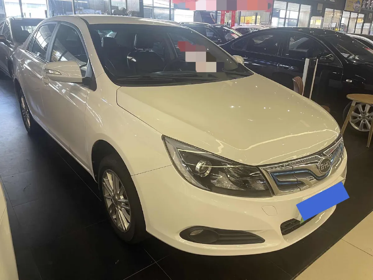 2018 BYD e5 BEV 60.48KWH,autocango,china used car exporter,china ev exporter,chinese used car exporter,chinese used ev exporter