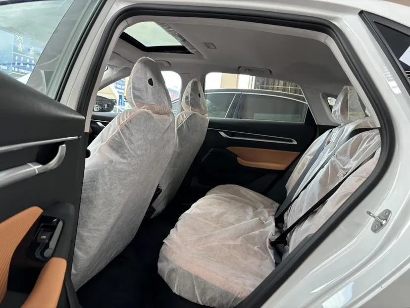 2025 Geely Emgrand 1.5L 127HP L4 CVT,autocango,china used car exporter,china ev exporter,chinese used car exporter,chinese used ev exporter