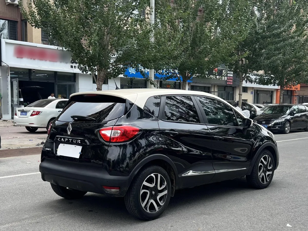 2015 Renault Captur 1.2T 116HP L4 6DCT,autocango,china used car exporter,china ev exporter,chinese used car exporter,chinese used ev exporter