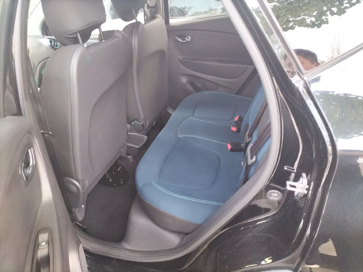 2015 Renault Captur 1.2T 116HP L4 6DCT,autocango,china used car exporter,china ev exporter,chinese used car exporter,chinese used ev exporter