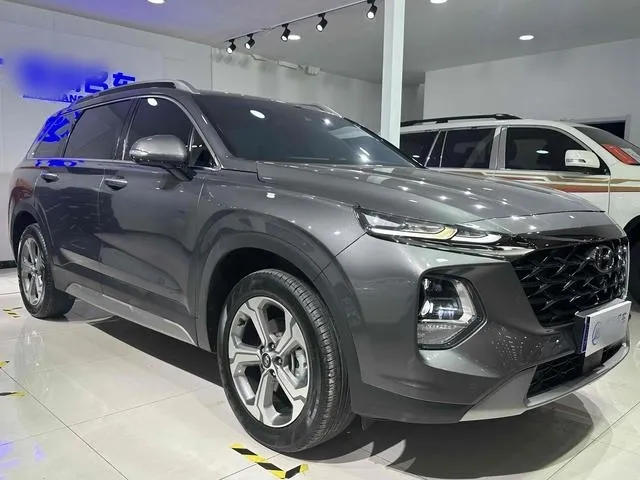 2023 Hyundai Santafe 2.0T 230HP L4 8AT,autocango,china used car exporter,china ev exporter,chinese used car exporter,chinese used ev exporter