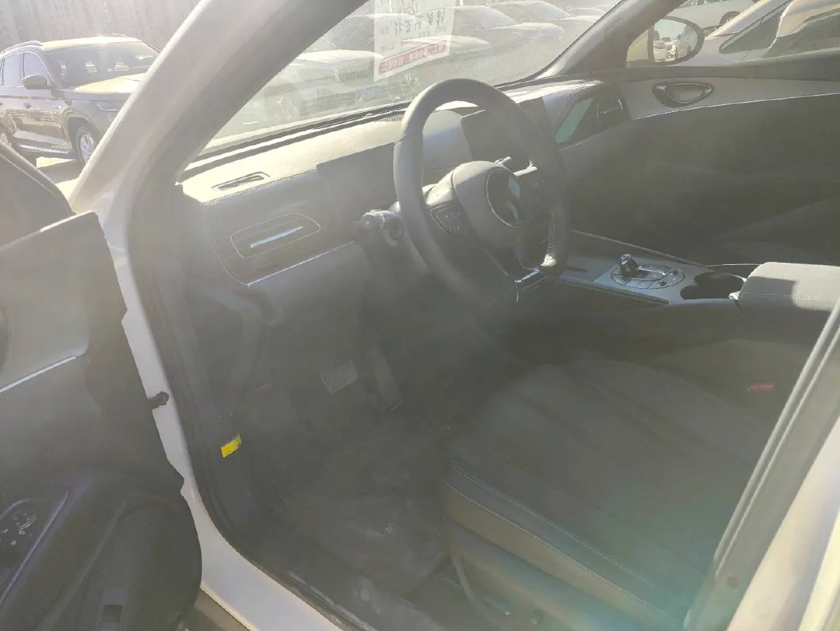 2024 BYD Seal06 DM-i 1.5L 101HP L4 E-CVT PHEV 10.08KWH,autocango,china used car exporter,china ev exporter,chinese used car exporter,chinese used ev exporter