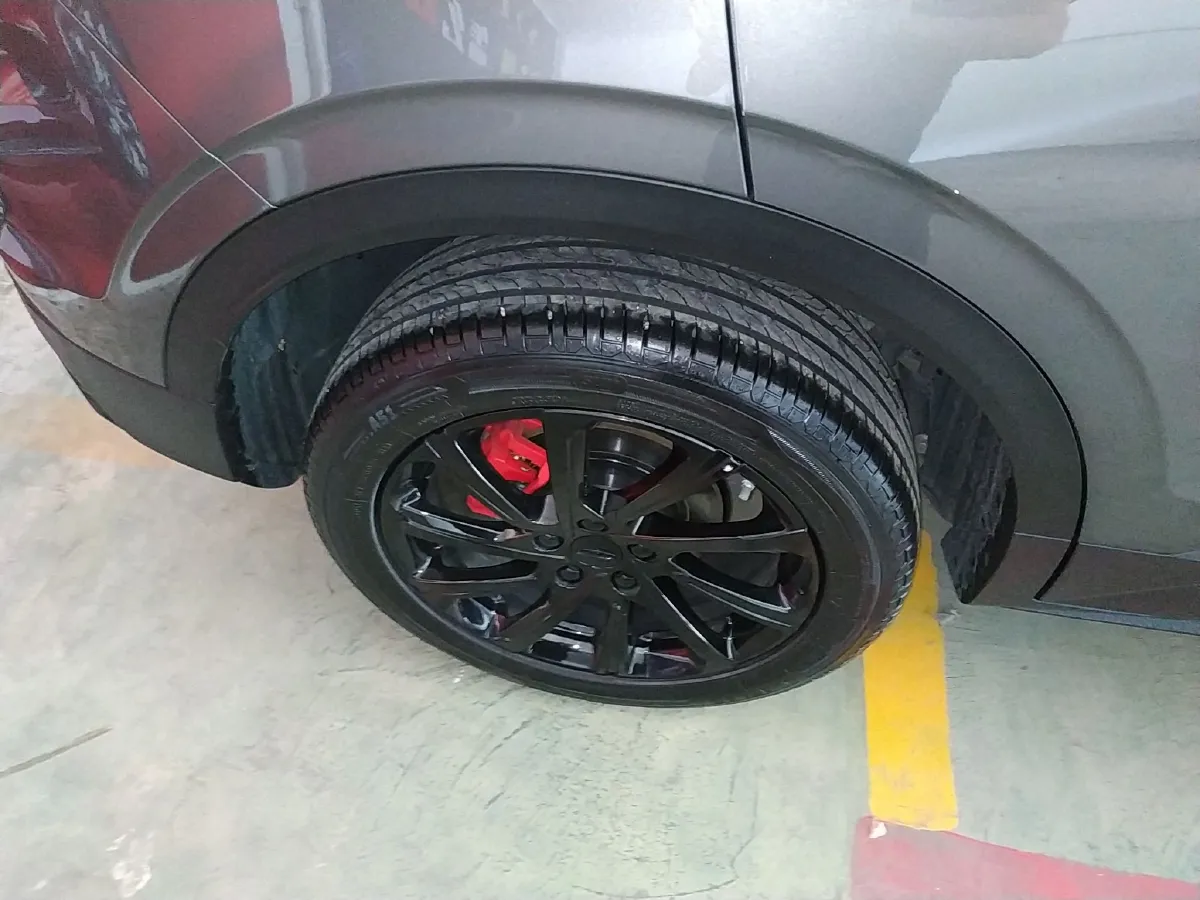 2023 Geely Coolray 1.5T 181HP L4 7DCT,autocango,china used car exporter,china ev exporter,chinese used car exporter,chinese used ev exporter