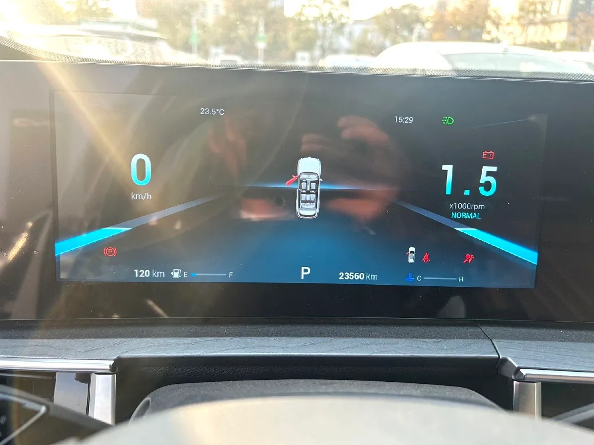 2022 Chery Tiggo 8 PRO 1.6T 197HP L4 7DCT,autocango,china used car exporter,china ev exporter,chinese used car exporter,chinese used ev exporter