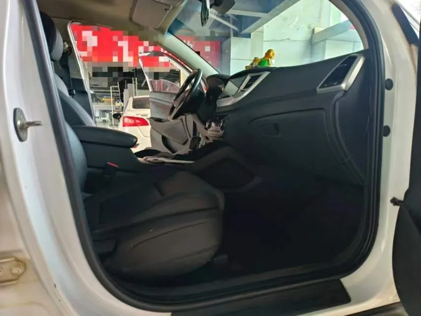 2015 Hyundai Tucson 1.6T 177HP L4 7DCT,autocango,china used car exporter,china ev exporter,chinese used car exporter,chinese used ev exporter