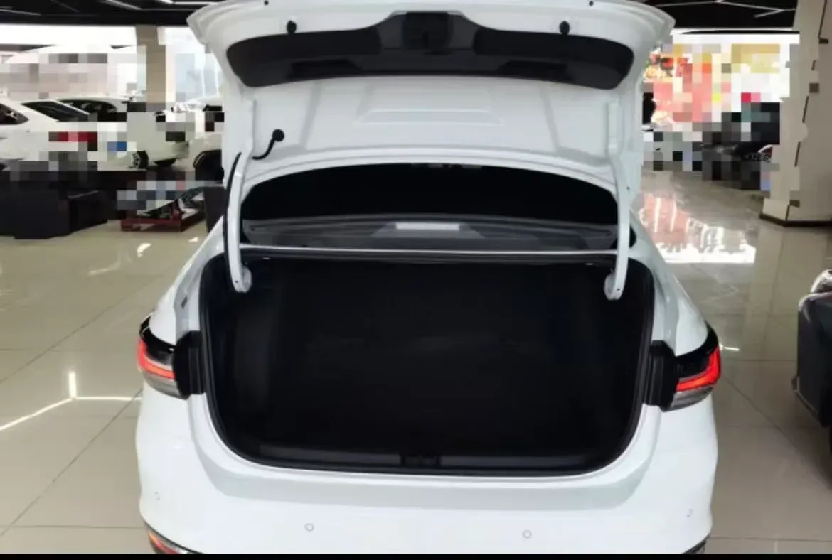 2025 Volkswagen Lavida 1.5L 110HP L4 6AT,autocango,china used car exporter,china ev exporter,chinese used car exporter,chinese used ev exporter